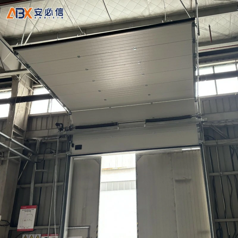 九江分段式滑升门